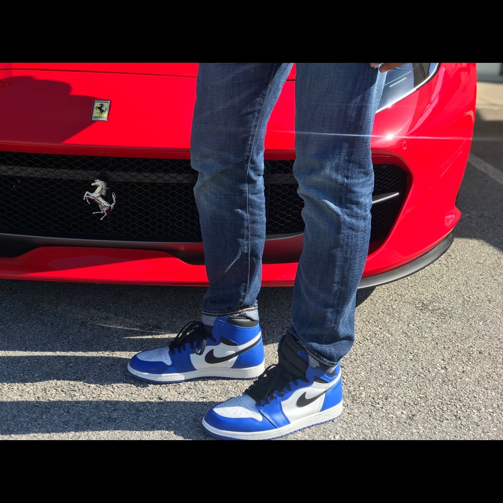 Meet your Posher, Cesar